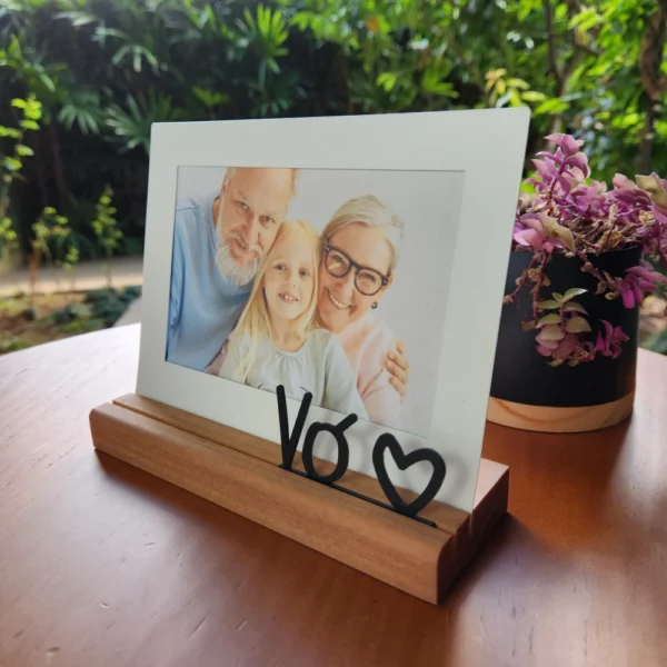 Porta-Retrato Vó 10 × 15 cm Aço & Madeira Nogueira - Imagem 5