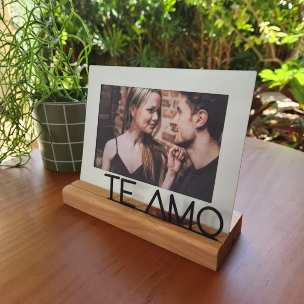 Porta-Retrato 10×15 cm “Te Amo” Aço & Nogueira - Imagem 4
